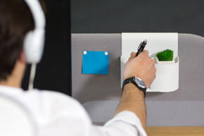 Vorschaubild office furniture 1 1 levitate 5